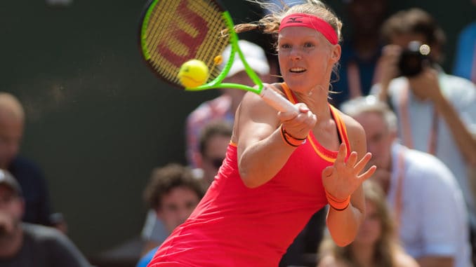 Kiki Bertens racquet specifications