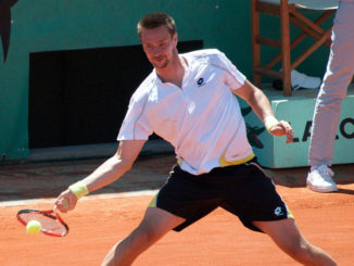 Robin Soderling defeated Nadal in 2009