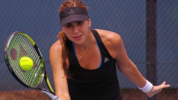 Belinda Bencic v Lucia Bronzetti tips & predictions WTA Canadian Open 2023